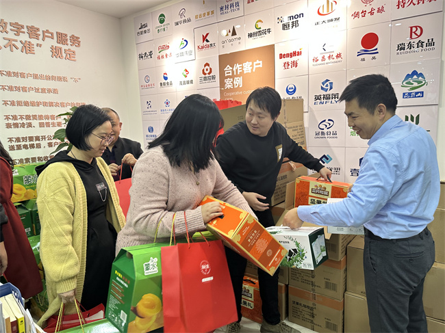 1706844500662076.jpg 11e1961684c95bc12afa34bc1b700d2.jpg