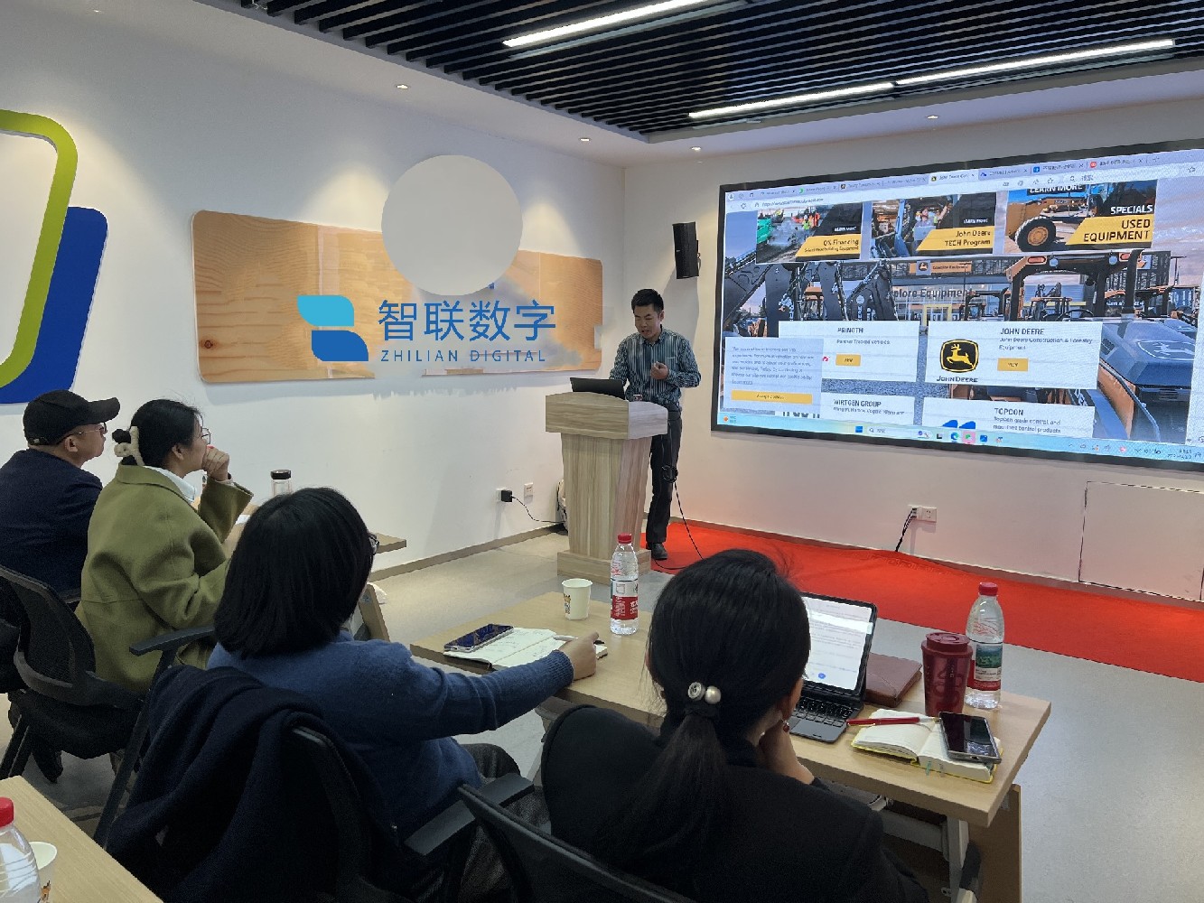 智聯(lián)數(shù)字開(kāi)發(fā)區(qū)分公司2025年3月份第二次沙龍完美落幕！